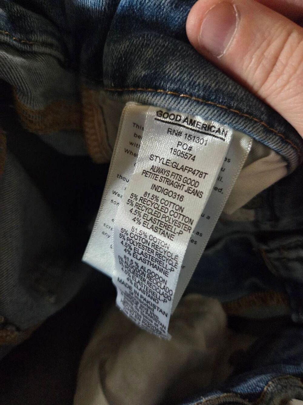 Good American ALWAYS FITS GOOD Petite STRAIGHT JEANS in Indigo316 sz 6-12 - Picture 3 of 4